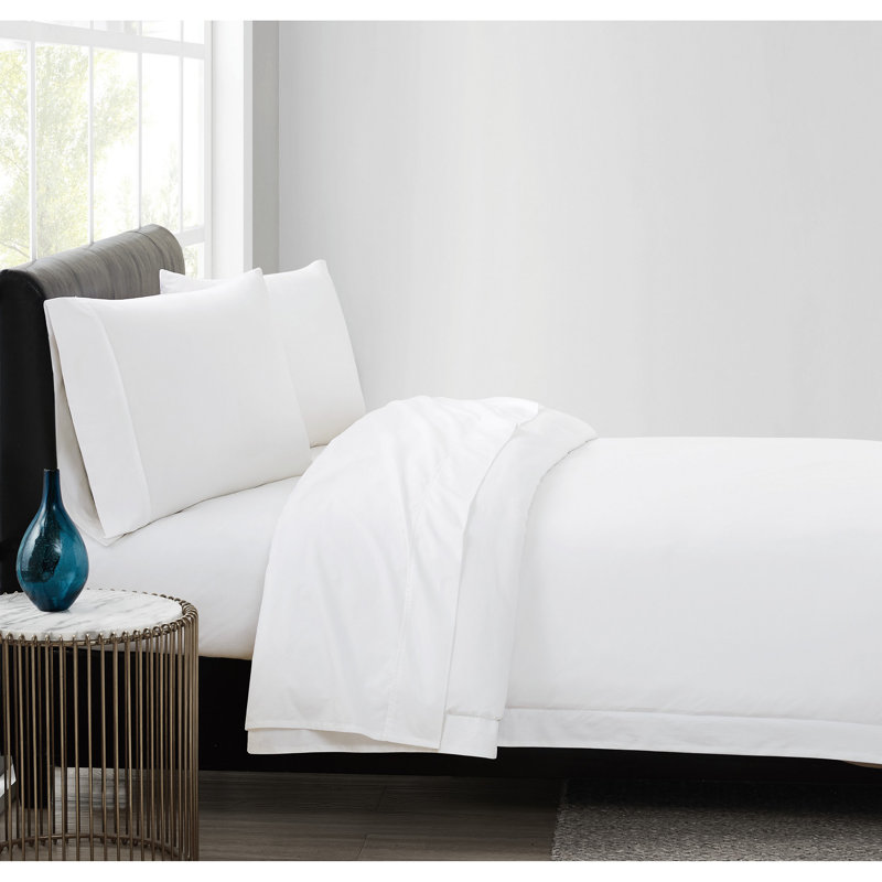 Vince Camuto 400TC Percale Cotton Sheet Set, Queen Sheet Set + Fitted Sheet + 2 Pillowcases, White