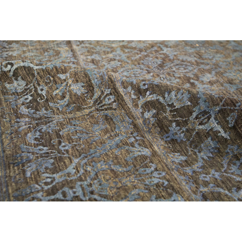 Neo Villa Oriental Area Rug in Charcoal/Blue