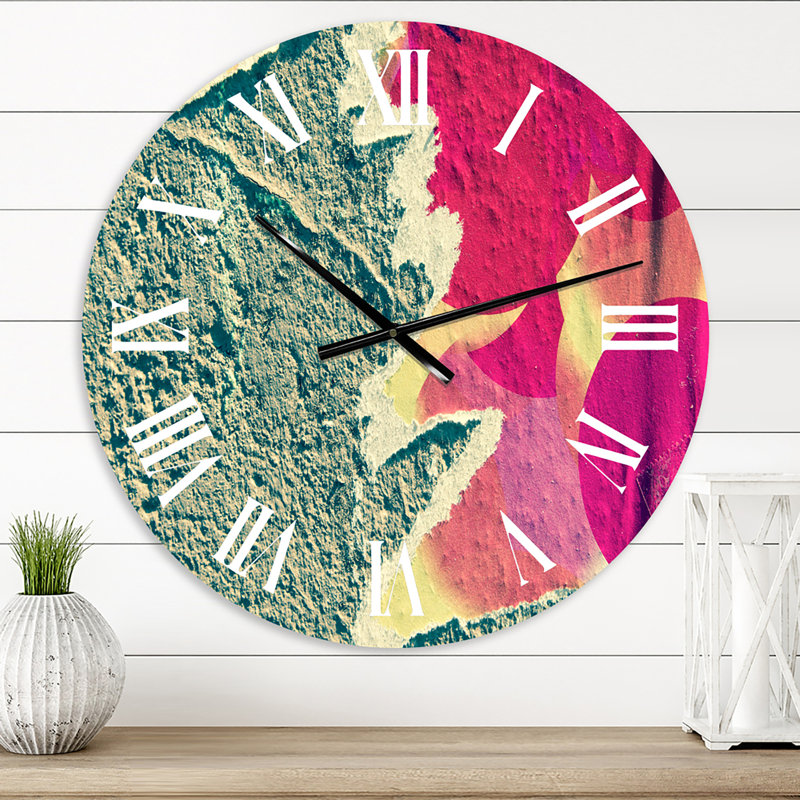 Affiche grunge déchirée sur béton - horloge murale moderne, Petit