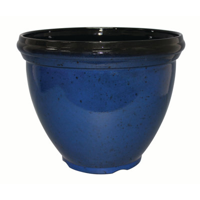 18" Heritage Round Resin Planter
