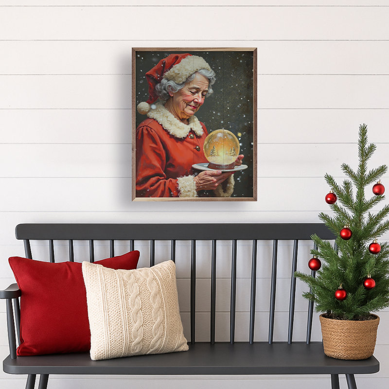 Mme Claus avec globe de neige, H 20 po x l 16 po