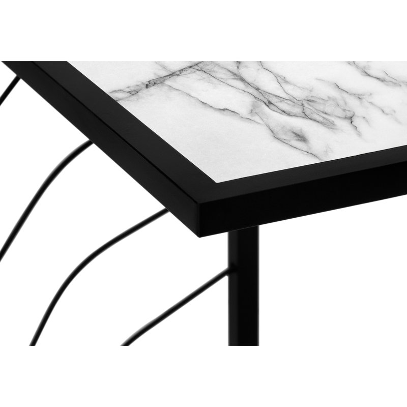 Table d'appoint avec stratifié blanc non lustré et structure en métal noir pour l'intérieur de la chambre