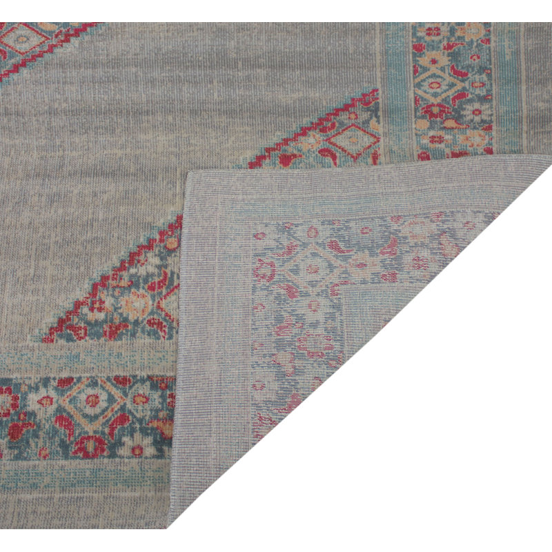 Shantae Oriental Indoor Rug, Rectangle 5'3" x 7'6"