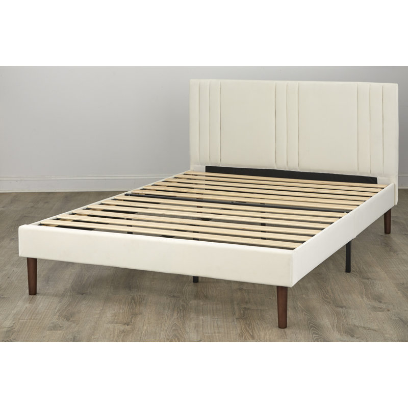 Grand lit plateforme tapissier Fenoglio, Crème