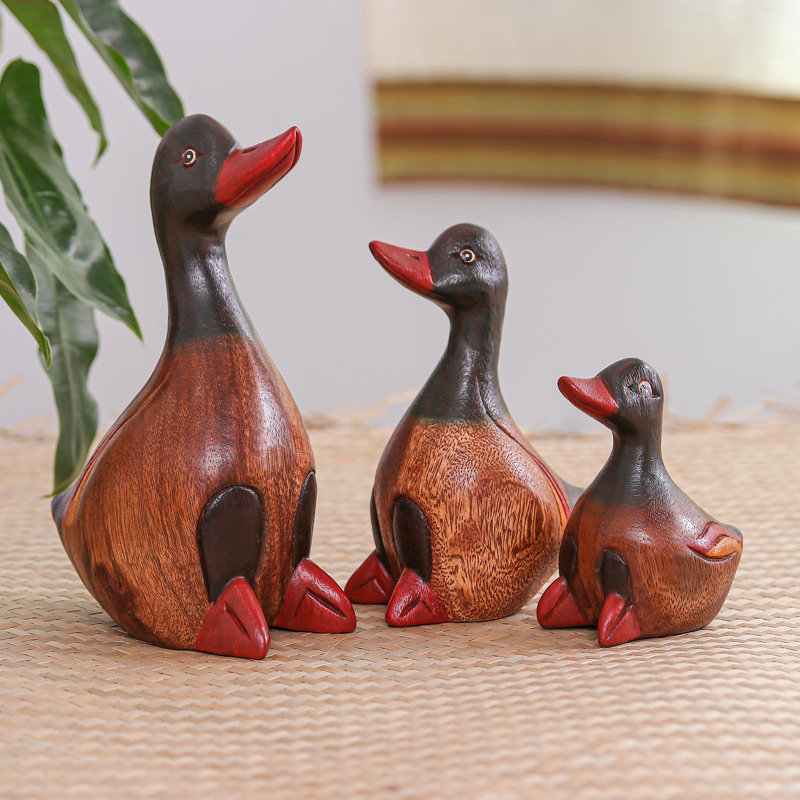 Arlton Animals Figurines & Sculptures