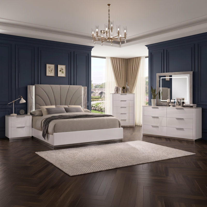 Collection de chambre à coucher grand luxe Monaco avec finition blanche ultrabrillante, accents de marbre gris et éclairage à DEL intégré