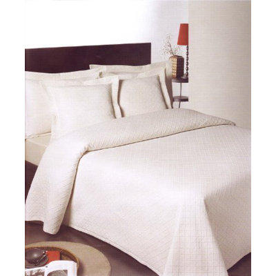 Ariana Bedspread