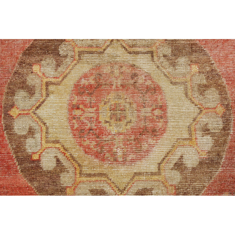 Hand Knotted Wool Oriental Area Rug