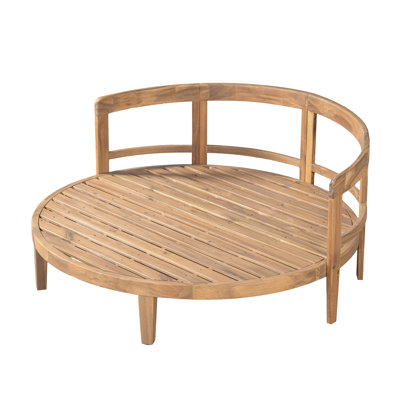 Lit de jour rond d'extérieur moderne Elara en bois d'acacia de 136 cm de large avec dossier incurvé, coussin épais et coussins décoratifs
