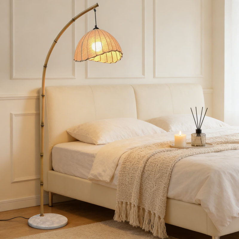 Lampe sur pied bohémienne à arc avec température de couleur réglable, design en rotin fabriqué à la main et base en marbre pour le salon et la chambre à coucher