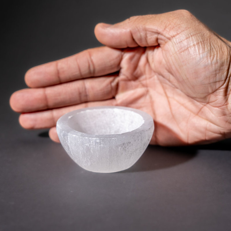 Genuine Selenite Polished Bowl (138.3 Grams)