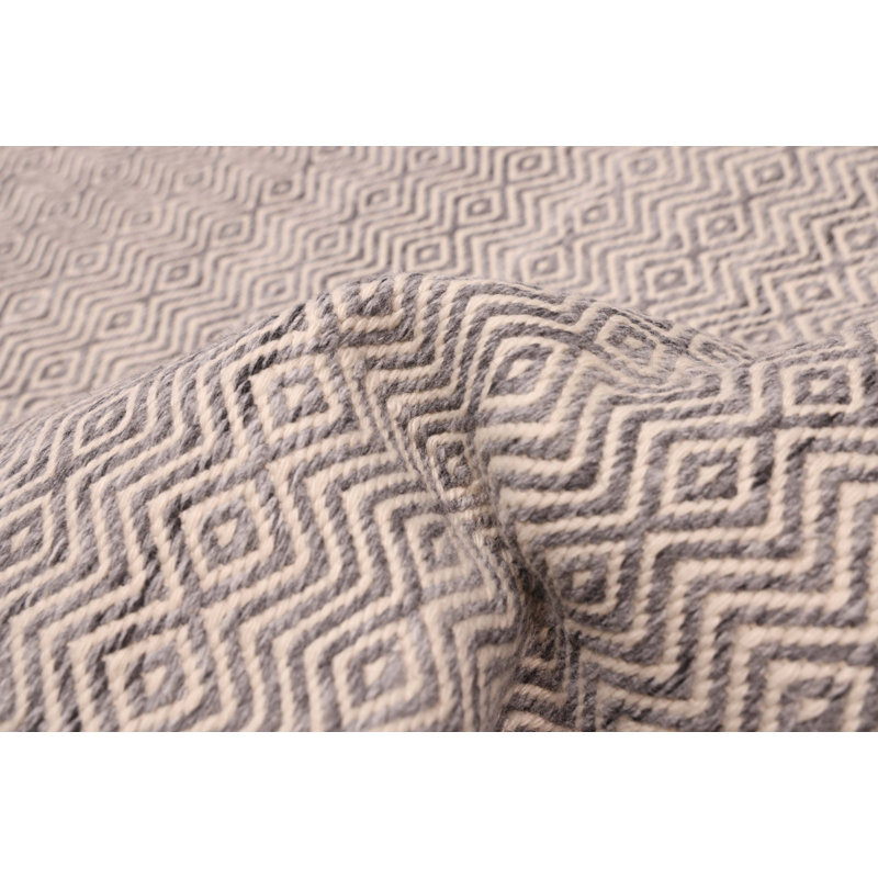 Kilim gris Nevada 5 pi 1 po x 7 pi 4 po