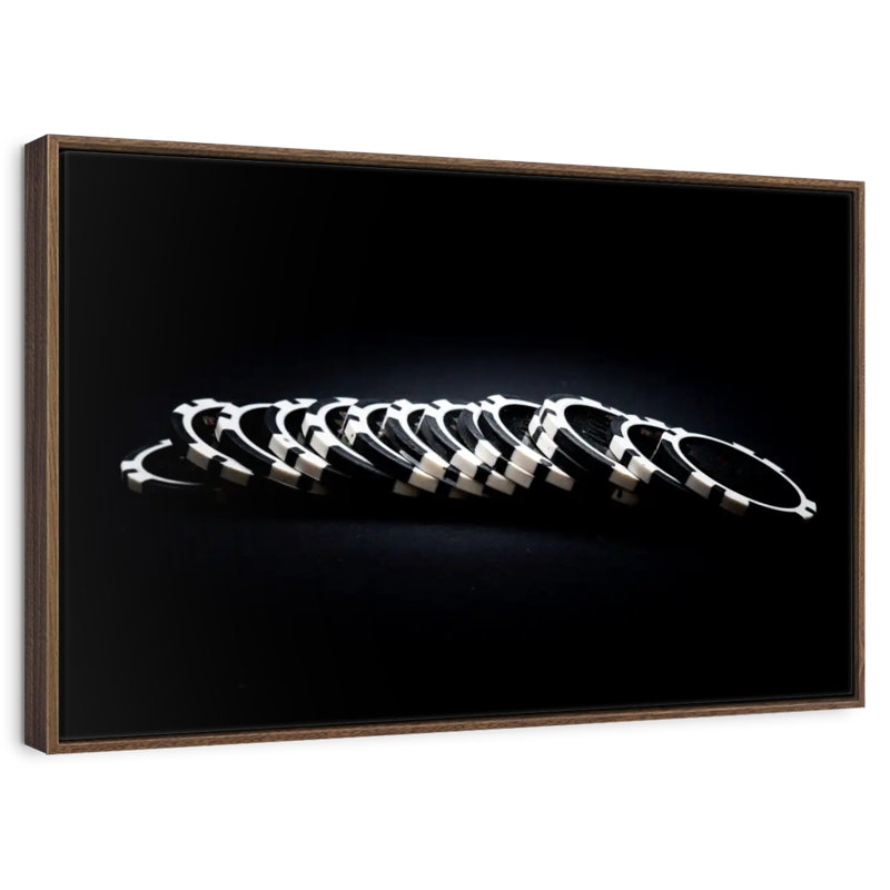 Jetons de poker noirs, Cadre flottant en noyer, 40 po x 27 po