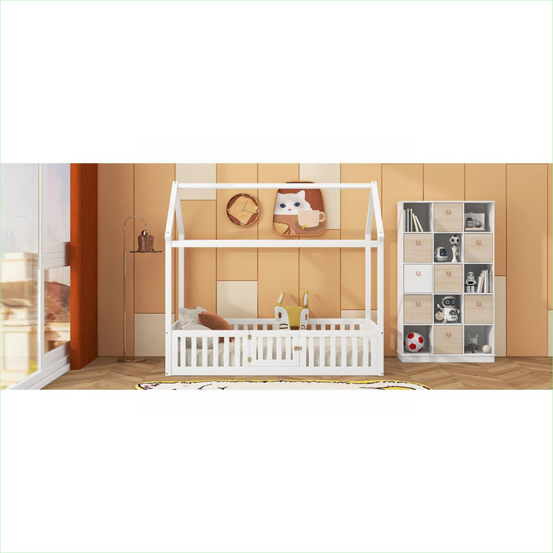 Lit plateforme simple en pin massif avec porte d'entrée pour chambre d'enfant, finition blanche