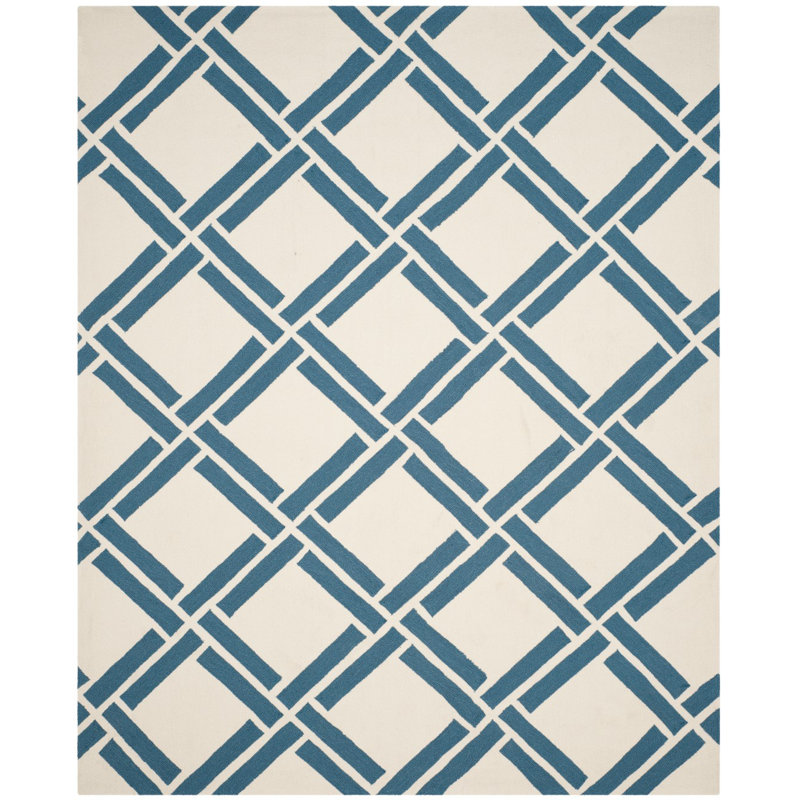 Tapis géométrique crocheté à la main ivoire / bleu Ardi, Rectangle 8 pi x 10 pi