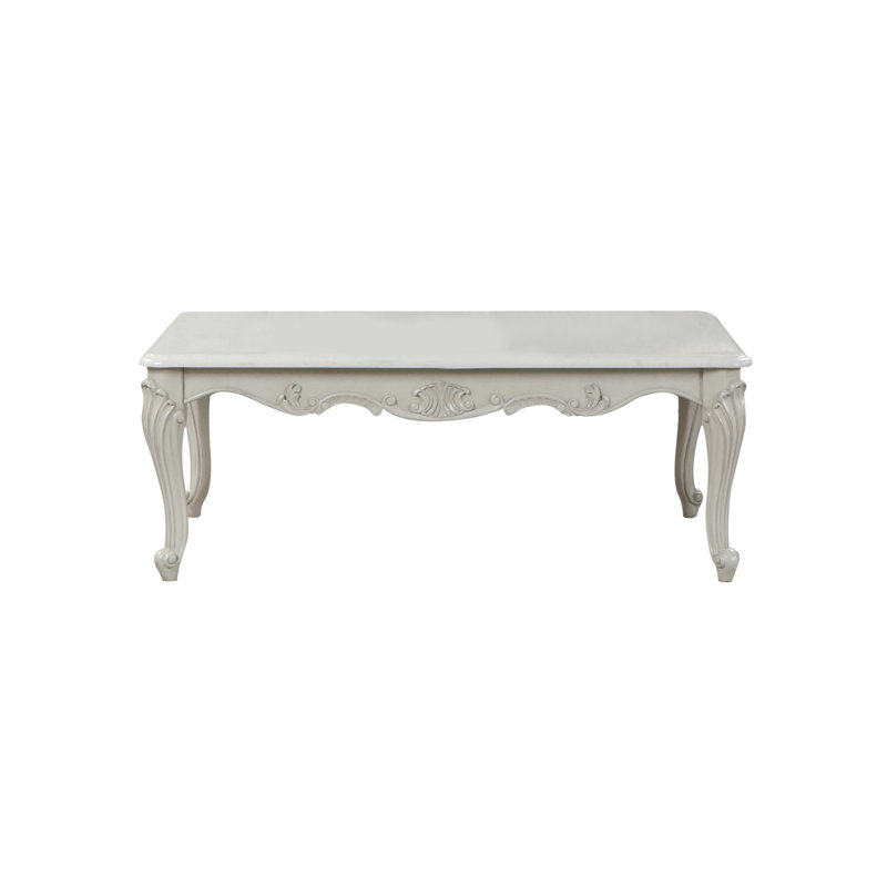 Table basse de style traditionnel en bois