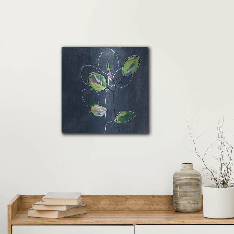 «Eucalyptus On Blue» par Linda Woods, H 12 po x l 12 po