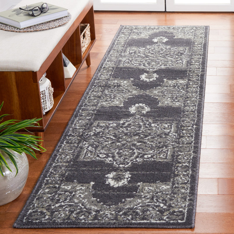 Pyramid Performance Oriental Rug, Runner 2'2" x 8'