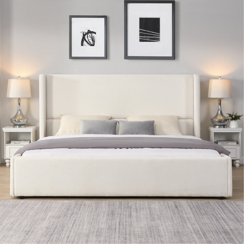 Élégant lit tapissier en tissu blanc avec tête de lit haute, blanc, très grand, King