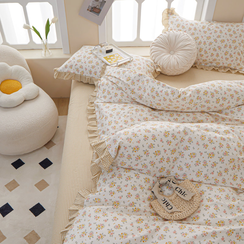Microfiber Floral Print Comforter Set, Full Comforter + 2 Pillowcases
