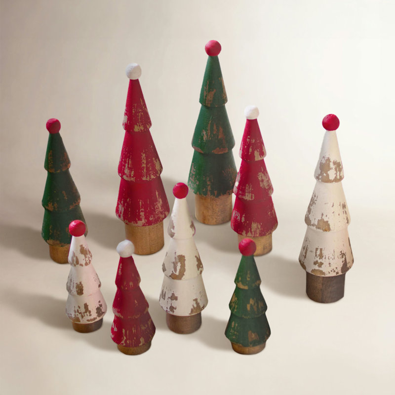  Ensemble de neuf arbres de Noël tournés peints en bois - décor rustique des Fêtes