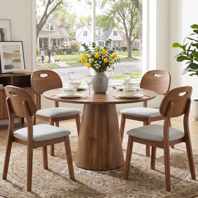 Ensemble de salle à manger de style Mid-Century avec table ronde à piédestal de 45 po et chaises en bois massif
