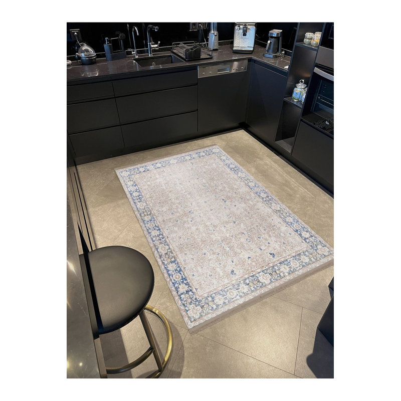 Tapis beige classique lavable à la machine à motif frontal classique bleu