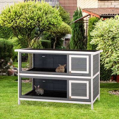 Cage à lapin 54 po, 2 étages en bois avec portes verrouillables, toit imperméable et plateau sans fuite pour l'extérieur / intérieur, 2 abris gris foncé - entrées, bac à fuites et revêtement extérieur extérieur, gris