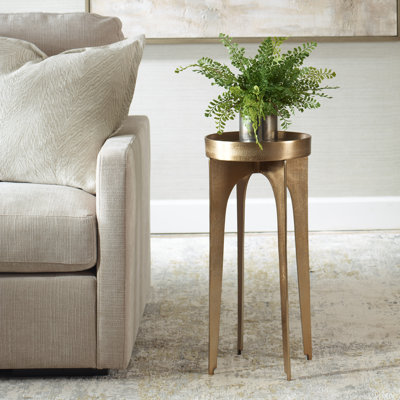 ACCENT FURNITURE