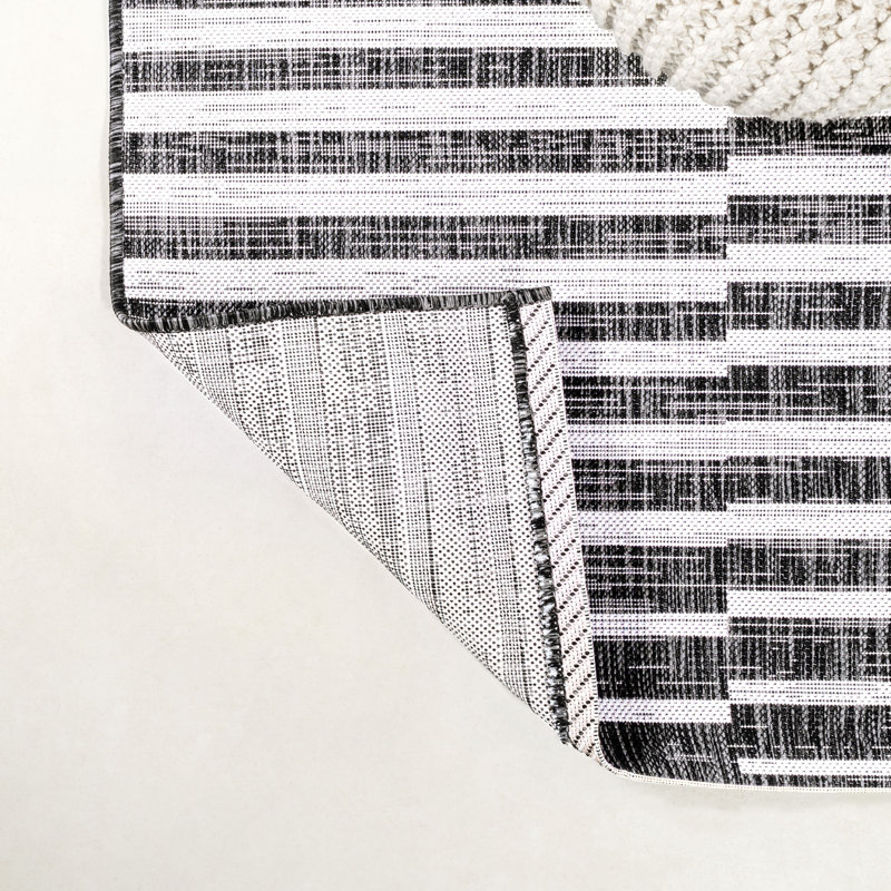 Perrigo Modern Offset Stripe Black/Ivory Indoor/Outdoor Rug, Rectangle 3'11" x 6'