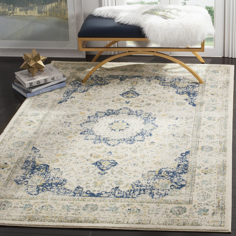 Tynemouth Oriental Area Rug, Rectangle 201 x 274 cm