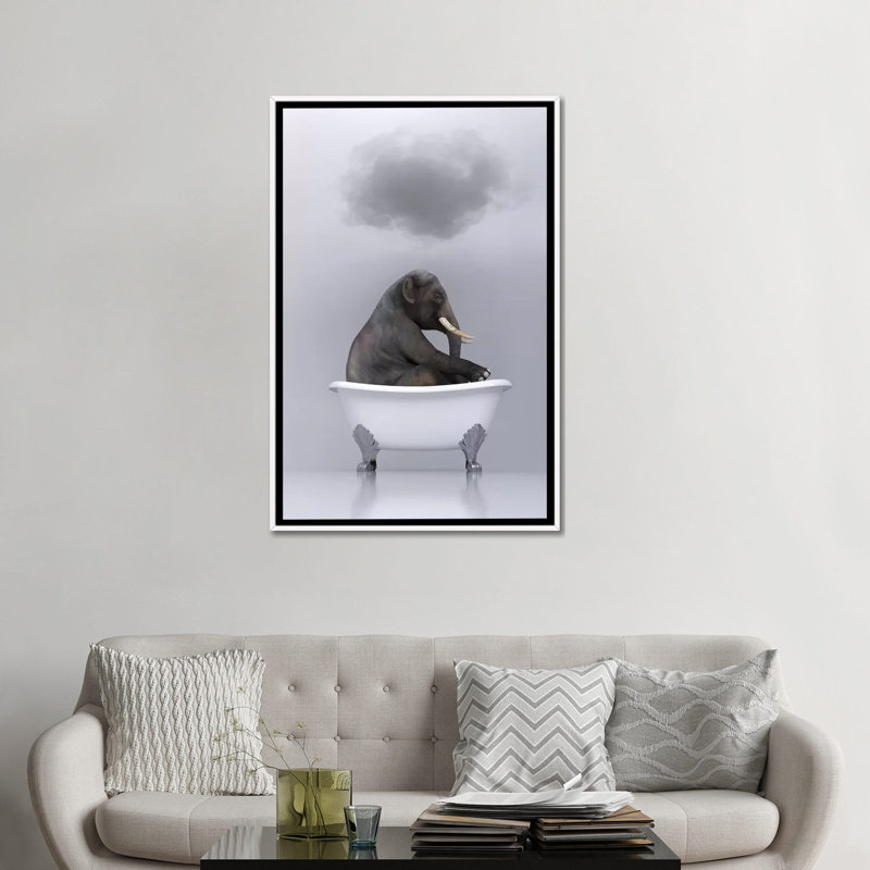 «Elephant Relaxing in the Bath 2» par Mike Kyiv - reproduction d'art, Toile blanche encadrée, Pas de tapis