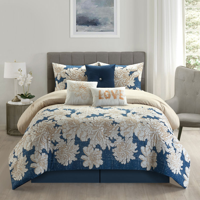 Wealthy Microfiber 7 Piece Comforter Set, California King