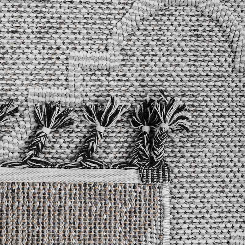 Area Rug, Guros Collection White / Grey / Trellis Indoor / Outdoor, Rectangle 4' x 6'2"