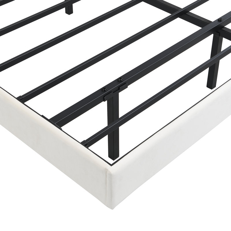 Upholstered Bed, Kingsize (5'), White