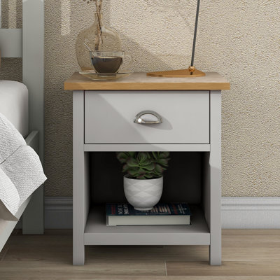 Malihah 17.7'' W Nightstand