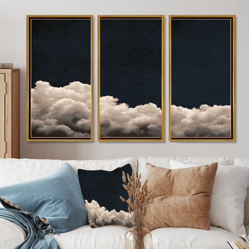 Ensemble de salon Fluffy White Clouds In The Sky - Clouds Wall Art, 28" H x 36" W, Reproduction avec cadre flottant, Doré