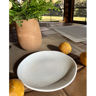 Assiette à salade en porcelaine blanche
