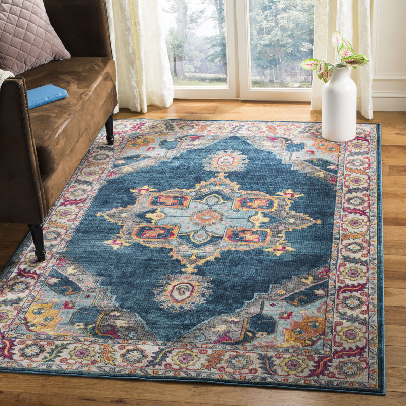 Siya Oriental Hand Woven Area Rug, Rectangle 122 x 183 cm