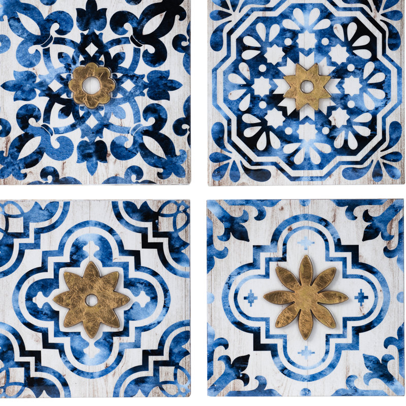 Ornement mural bleu, blanc et doré 9,5 po x 9,5 po. Cadre tendance pour la chambre à coucher. Complète les styles bohémiens. 95% bois de sapin, 5% papier. 5 livres. L 9,5 po x l 9,5 po x P 1,7 po.