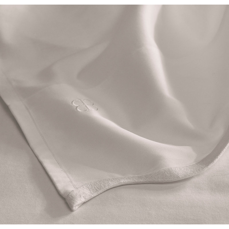 Signature Curved Edge Sheet Set, California King Sheet Set with 2 Pillowcases, White