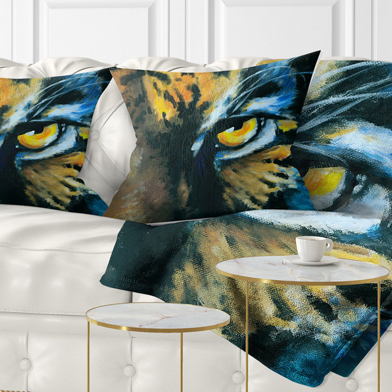 Oeil féroce du tigre - coussin imprimé animal, 18 po x 18 po, Coussin décoratif