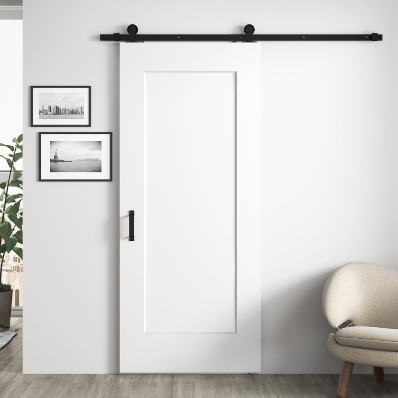 Porte de grange coulissante 36 po x 84 po à 1 panneau et base blanche avec ensemble de quincaillerie d'installation et une poignée noire matte (panneau de porte pré-assemblé