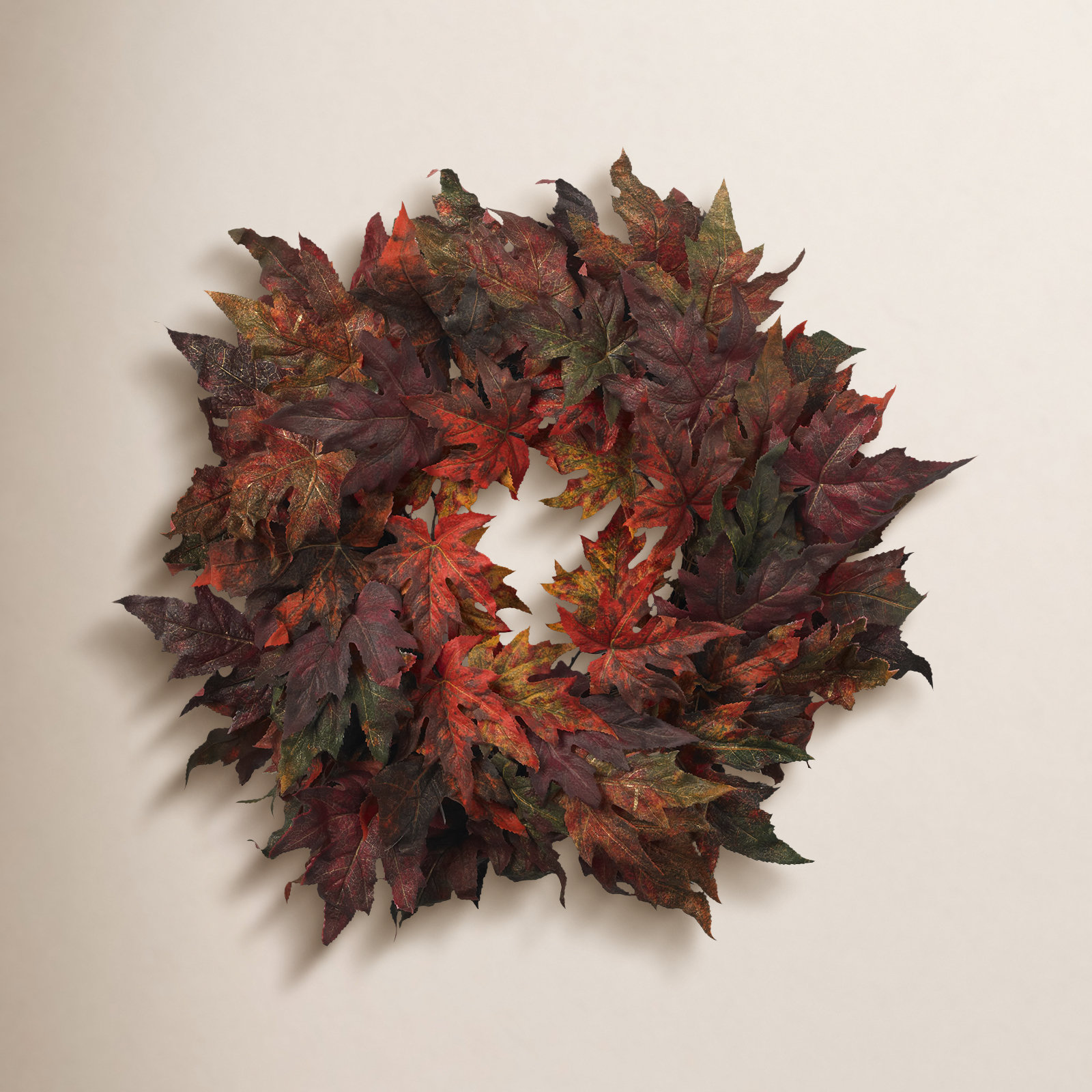 30'' Faux Maple Plastic Wreath