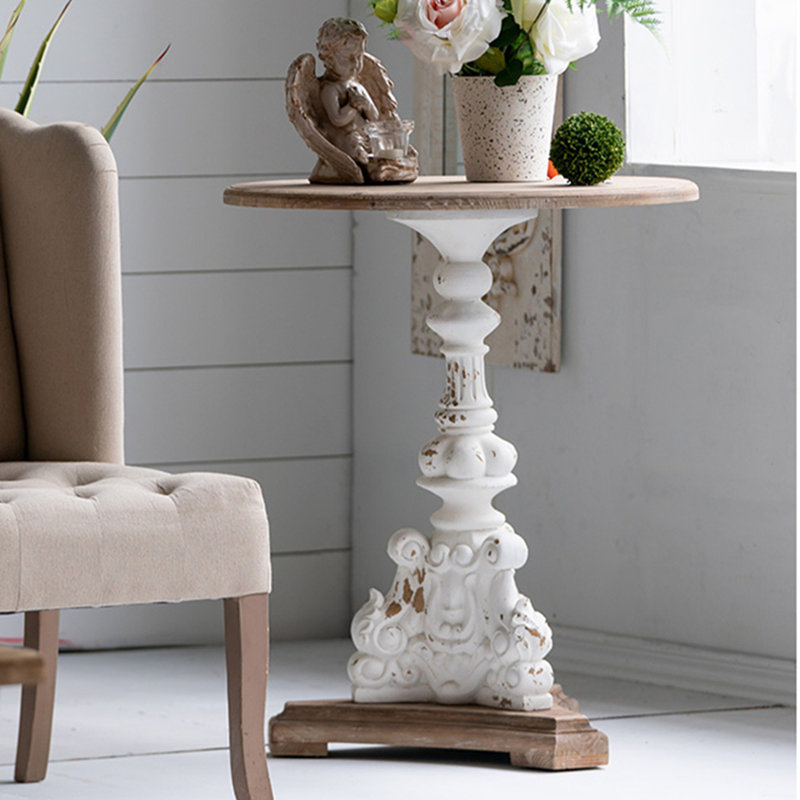 Table d'appoint ronde antique blanche, H 30,9 po x l 26,2 po x P 26,2 po