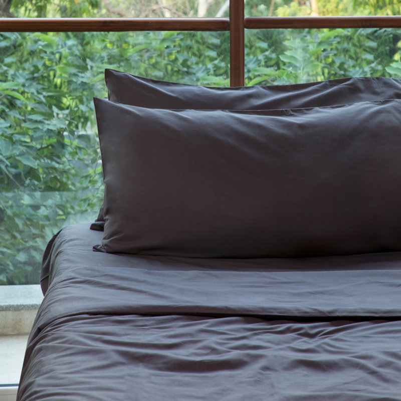 Percale 300 Thread Count Organic 100% Cotton Percale Sheet Set, Queen Sheet Set + Fitted Sheet + 2 Pillowcases, Dark Gray