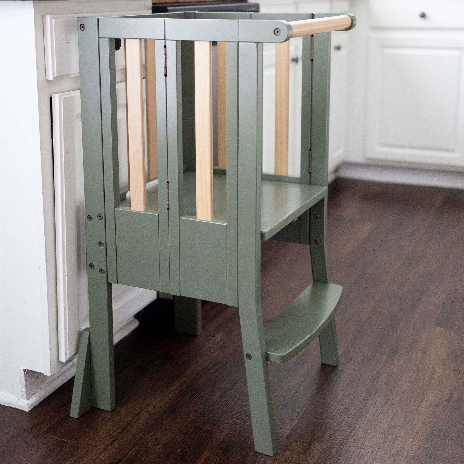 Foldable Step Stool, Olive/Driftwood