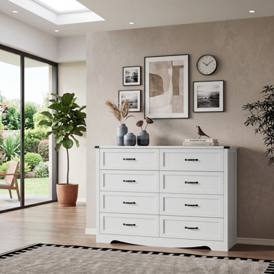 Commode 8 tiroirs, commode en bois de 48 po de large avec rangement profond, meuble télé moderne avec poignées en métal pour la chambre à coucher et le salon, blanc