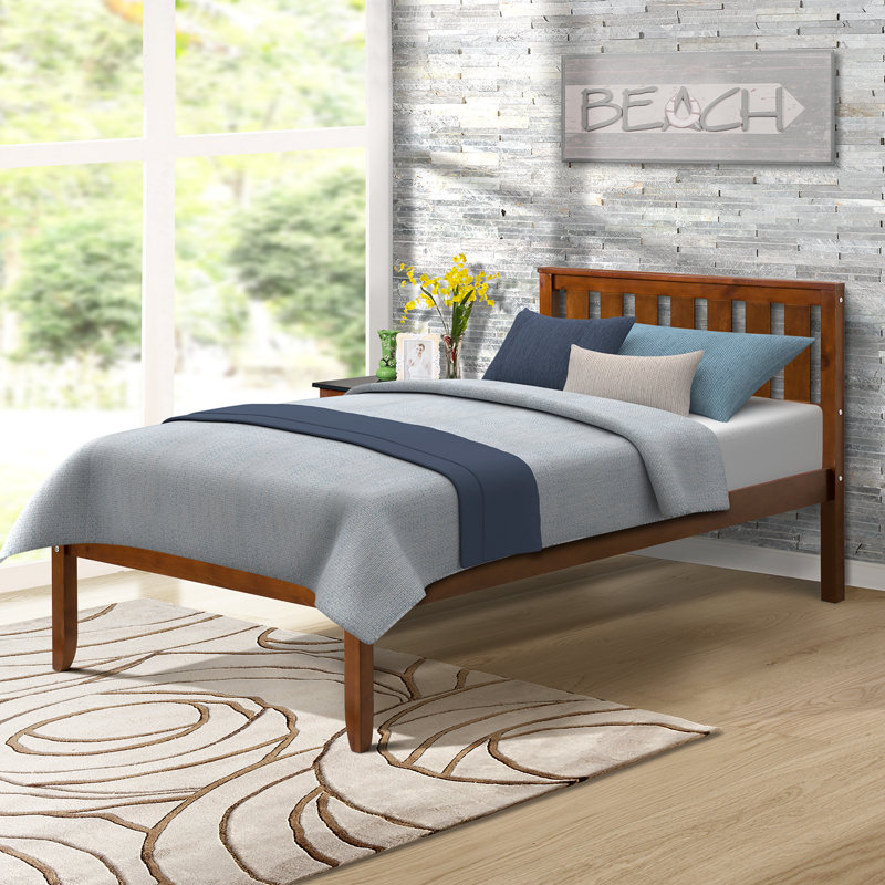 Lit simple en bois massif Rowen, Noyer
