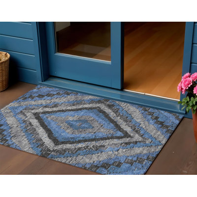 Tapis intérieur/extérieur lavable bleu et gris à motifs aztèques 90 x 150 cm